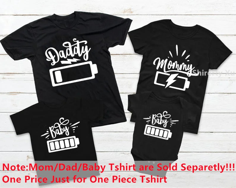 Family Matching Clothes Outfit Funny Battery Clothes Dad Mom Brother Sister T-shirt Family Look Daddy Mommy Me Baby Boy Girl Tee