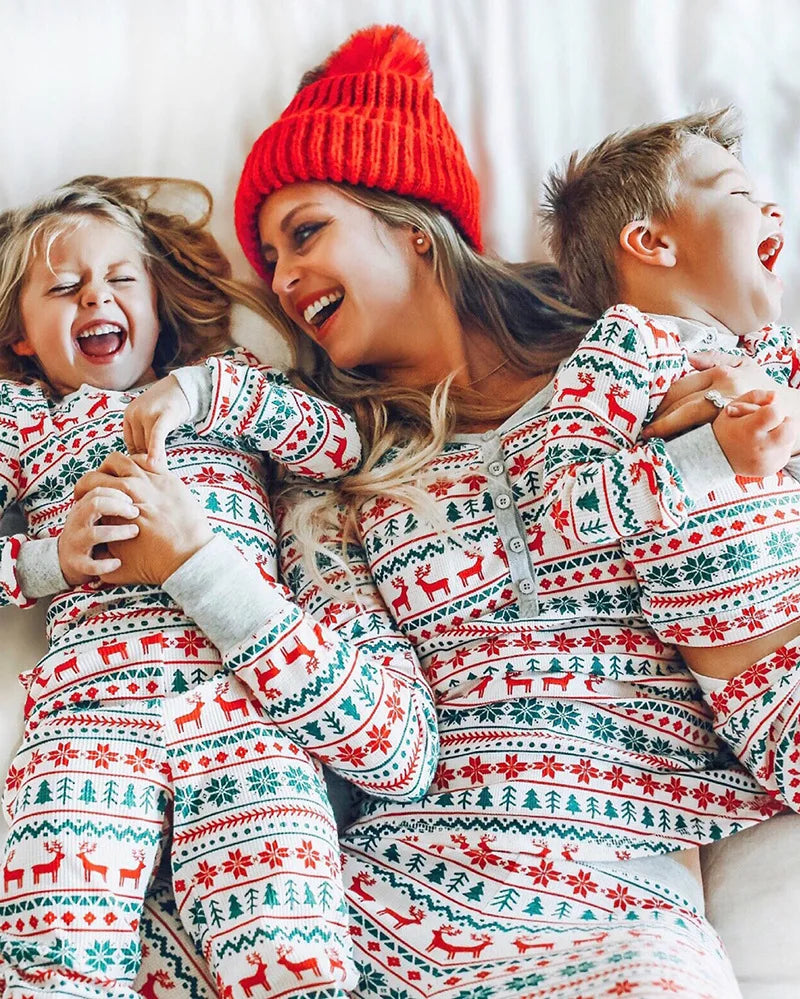 Christmas Family Matching Outfits Nighty Family Suits with Elk Tree Printing Long Pajama Sets Mother/Father/Kid/Baby Sleepwears