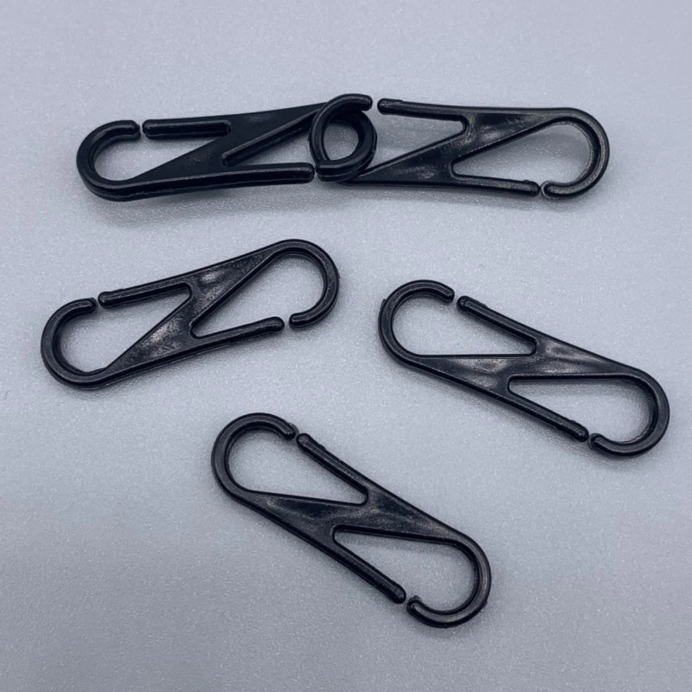 Jewelry Accessories 8-Shaped Keychain Glasses Chain Buckle Small Carabiner Snap Anti-lost Rope Hook Plastic Buckle