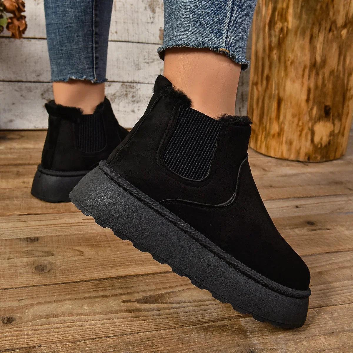 Winter Women Short Plush Warm Snow Boots Casual Shoes New Suede Fur Chelsea Ankle Boots Flats Platform Ladies Shoes Comfortable