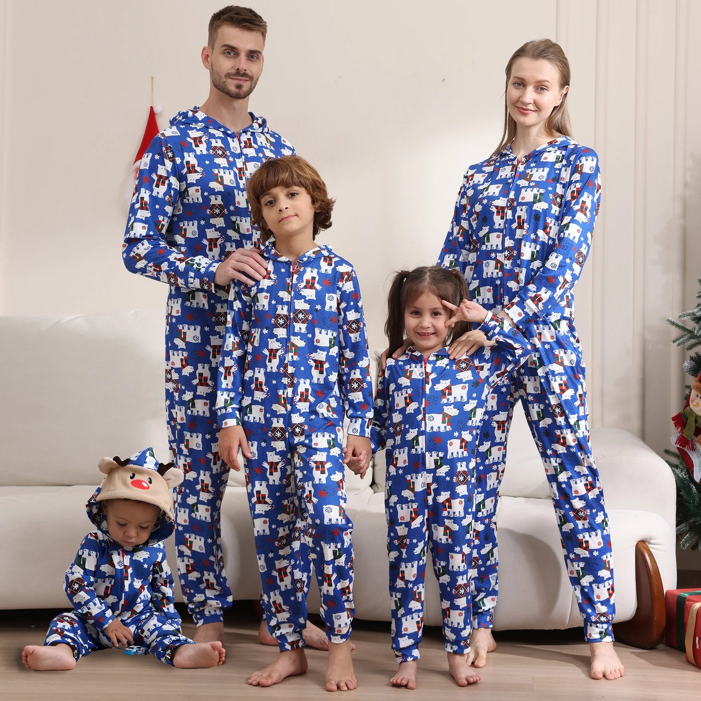 Family Christmas Pajamas Family clothing, Mom and Dad children baby jumpsuit Cute card jumpsuit overall Christmas family dress