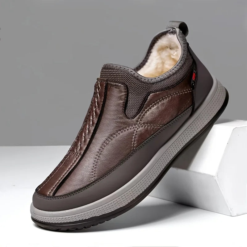 New Winter Men's Warm Snow Boots with Thick Fuzzy Lining Soft Sole for Outdoor Winter Outings and Home Leisure