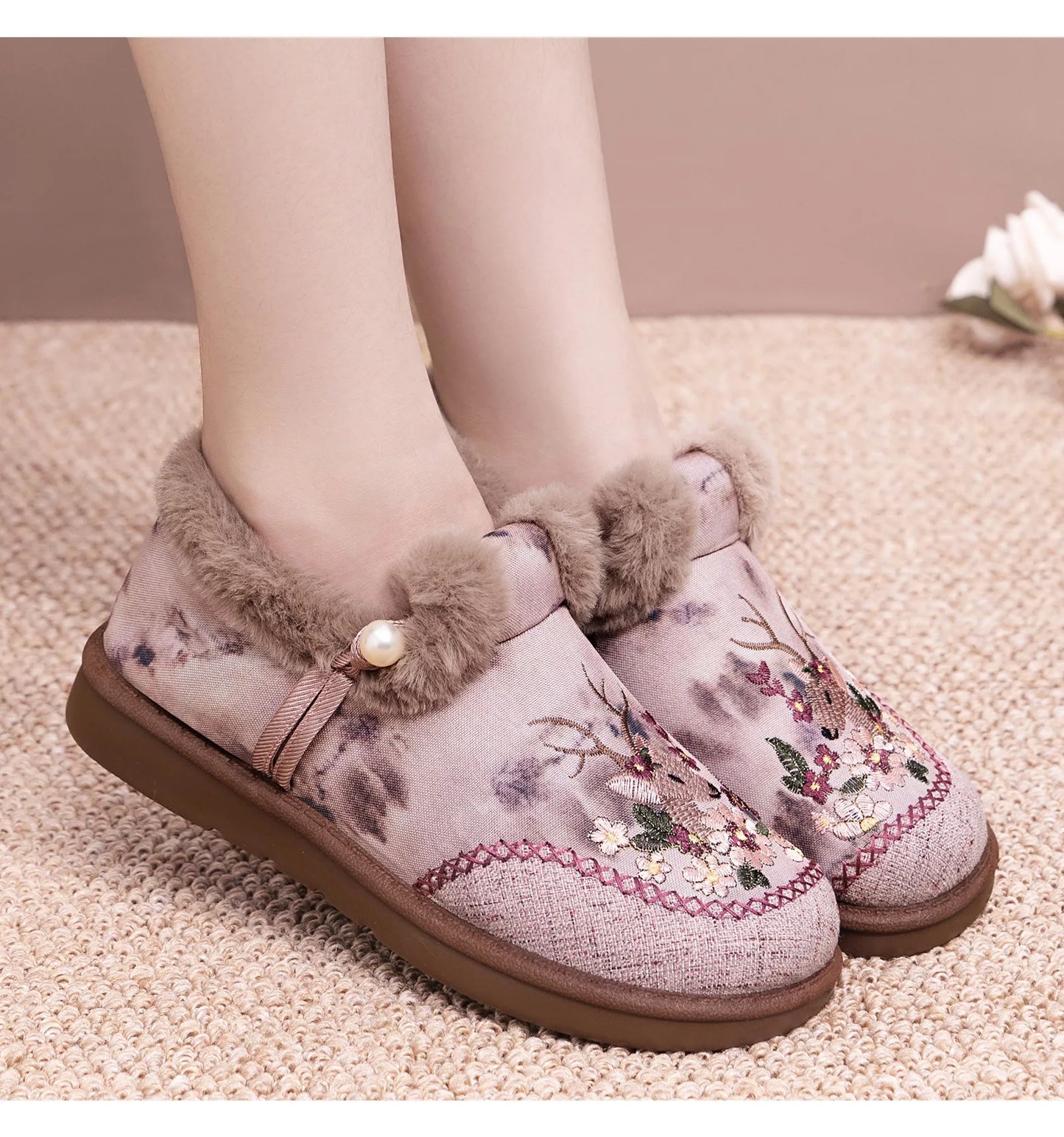 Winter Snow Boots For Women Brand Plus Thick Fur Cotton Shoes Outdoor Warm Footwear Embroidery ladies Ankle Boot Lazy Shoes