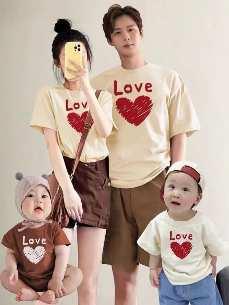 Love Family Matching Outfits 2025 New Arrival - Stylish One Family Parent-Child Love Short Sleeve T-shirt for Baby