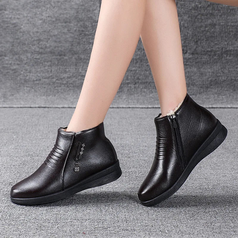 Winter Women Boots Leather Boots Warm Waterproof Cotton Shoes Soft Sole Plush Outdoor Snow Boot Non-slip Comfortable Ankle Boots