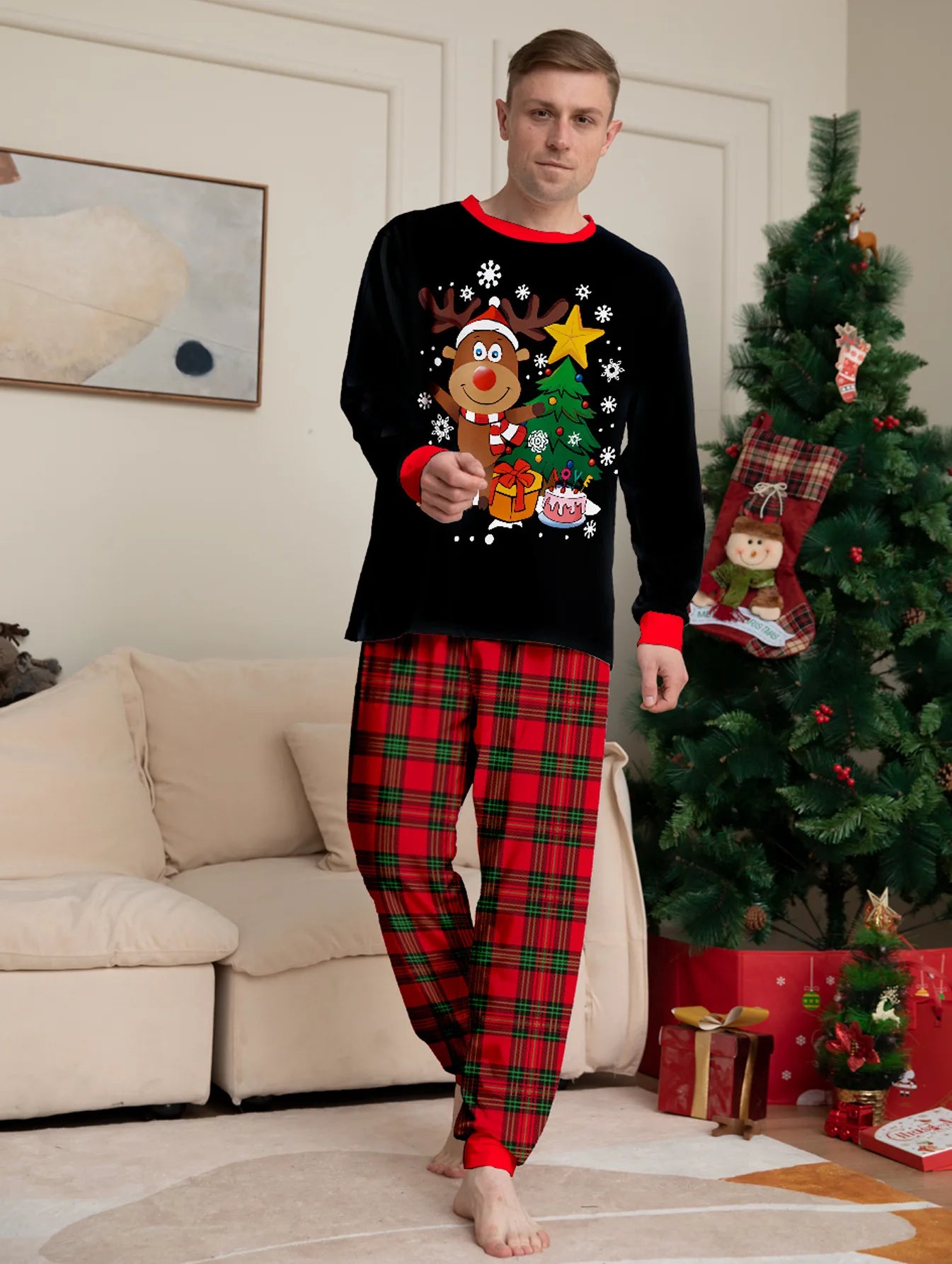 Christmas Matching Pajamas Family Outfits 2025 News Adult Kid Pajamas Clothes Set Baby Rompers Casual Sleepwear Xmas Family Look