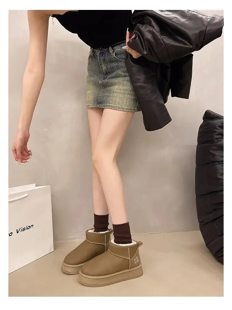 Winter fashion women's boots snow boots with fleece and fur women's shoes warm, non slip, wear-resistant, soft and comfortable