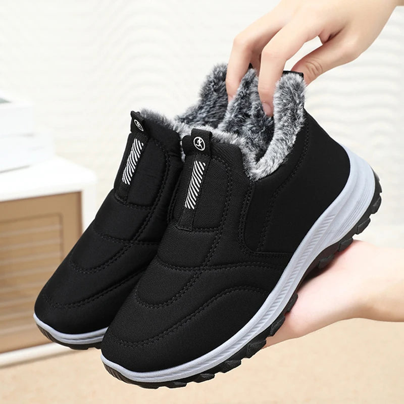Winter Women Boots Outdoor Snow Boots Warm Lightweight Cotton Boot Non-slip Hiking Walking Shoes Fur Comfortable Women Ankle Boo