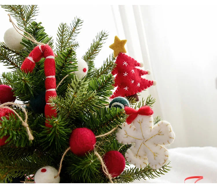 Christmas Tree Snowflake Gift Decoration Pendant Wool Felt Gingerbread Handmade DIY Accessories Christmas New Year Decoration