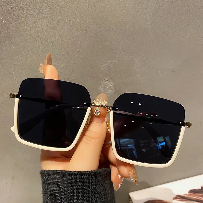 Future Science Technology Sense Sunglasses Men Women Concave Shape Sun Glasses Cool Punk Style Pair Summer Sports T206