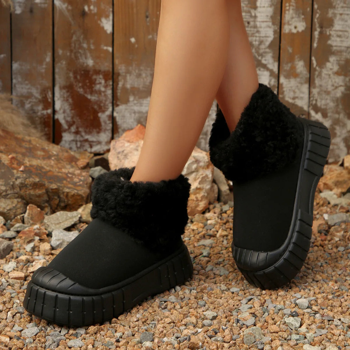 Winter Snow Boots for Women Warm Plush Ankle Boots Non-Slip Flat Sole Shoes for Girls Concise Outdoor Plush Shoes