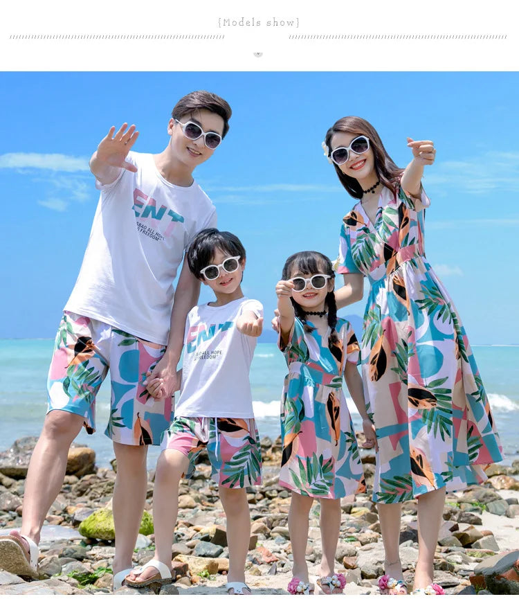 Family Matching Outfits Summer Beach Mother Daughter  Dresses Dad Son T-shirt & Shorts Family Look Couple Matching Outfit