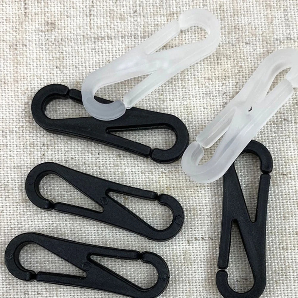 Jewelry Accessories 8-Shaped Keychain Glasses Chain Buckle Small Carabiner Snap Anti-lost Rope Hook Plastic Buckle