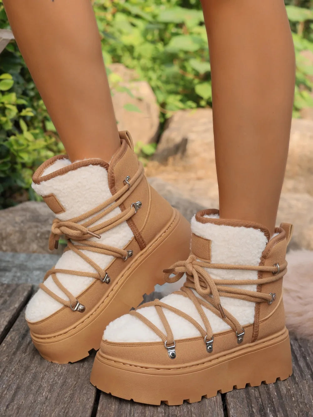 Warm Snow Boots 2025 Winter New Thick Bottom Large Size with Velvet Cross Strap Northeast Cotton Shoes for Women