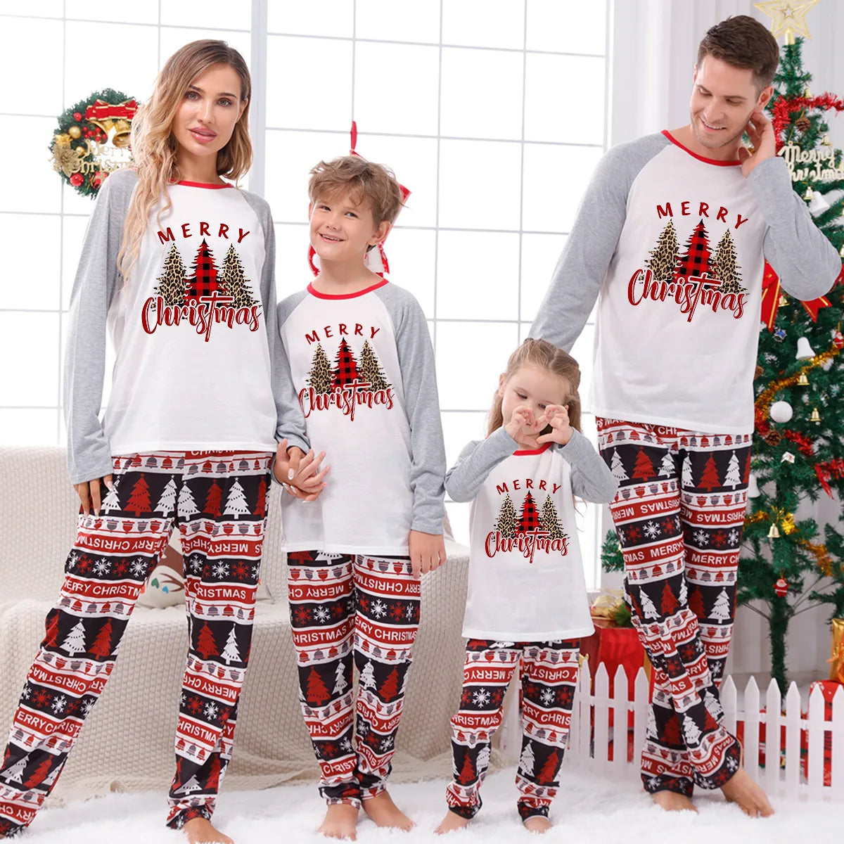 Christmas Family Matching Outfits Mom Dad Kids 2 Pieces Pajamas Set Baby Rompers Casual Loose Sleepwear Xmas Family Look Pyjamas