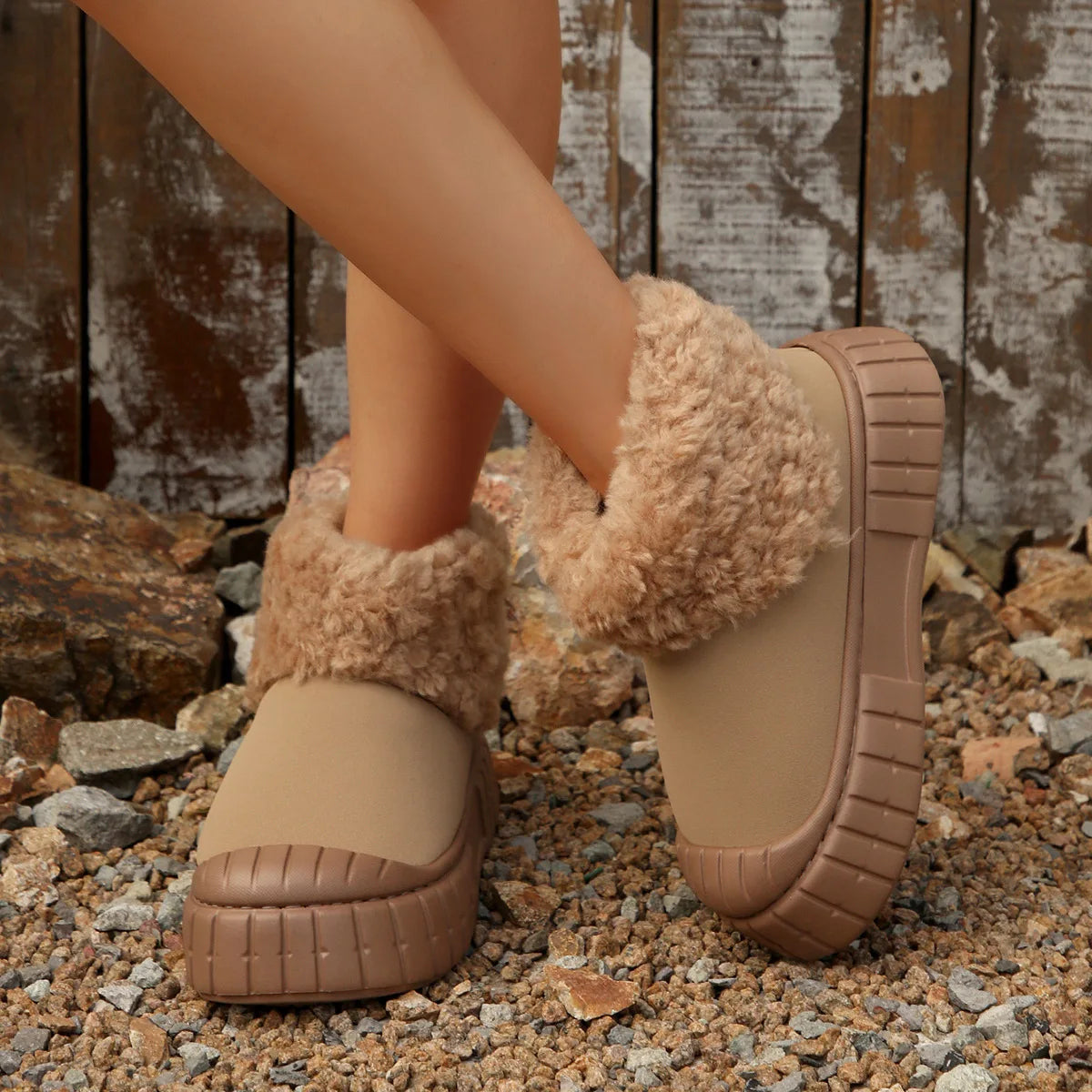 Winter Snow Boots for Women Warm Plush Ankle Boots Non-Slip Flat Sole Shoes for Girls Concise Outdoor Plush Shoes